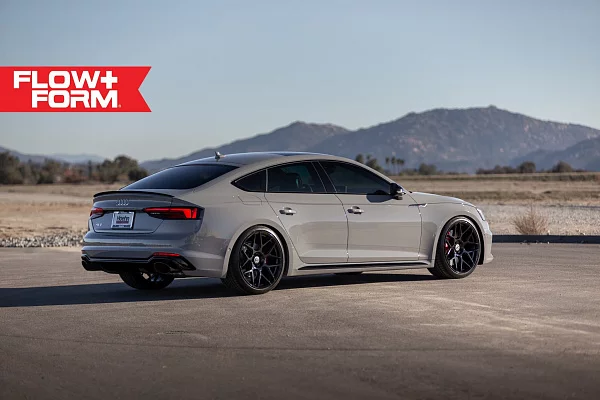 Фото дисков HRE FF01 Черный глянец на Audi A/S/RS 5 (F5)