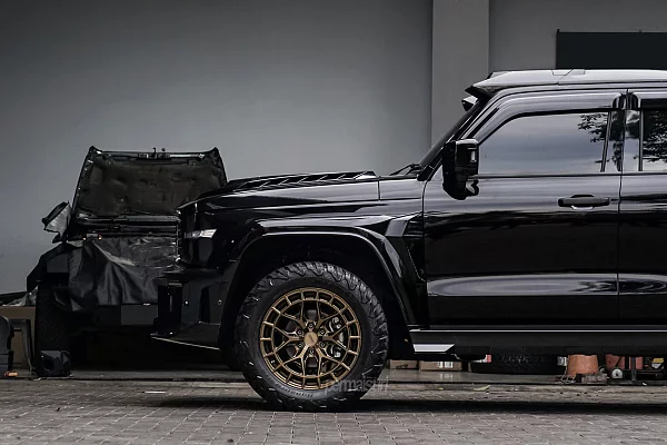 Фото дисков Vossen HFX-1 (6-Lug) Сатиновая бронза на Tank 300