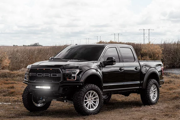 Фото дисков Vossen HF6-1 Серебро на Ford F-150 XIII
