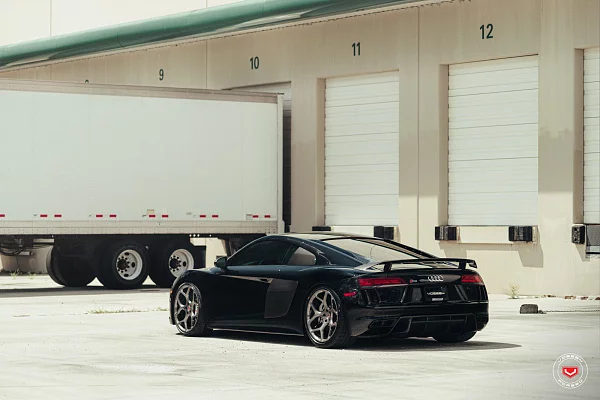 Фото дисков Vossen CG-205 Глянцевый тонированный лак на Audi R8 (4S)