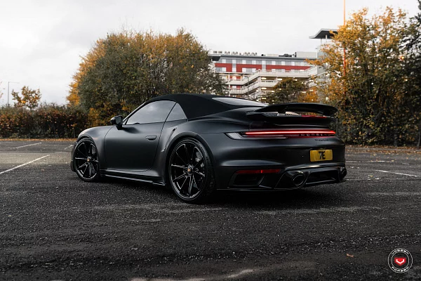 Фото дисков Vossen RS92 Черный глянец на Porsche 911 VIII
