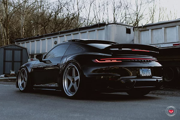 Фото дисков Vossen GEN-01 (3-Piece) Сатиновый тонированный лак на Porsche 911 VIII