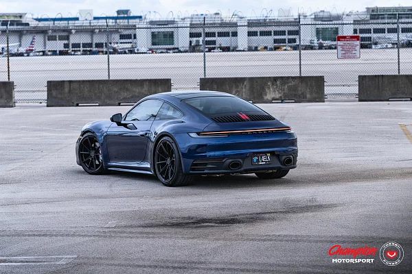 Фото дисков Vossen RS92 Черный сатин на Porsche 911 VIII