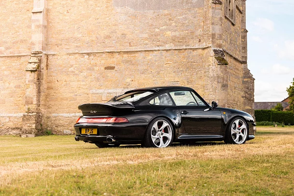 Фото дисков HRE 522M Серебро на Porsche 911 IV