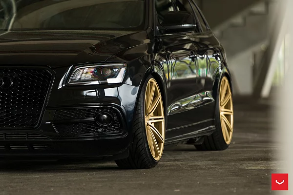 Фото дисков Vossen CV4 Сатиновое золото на Audi Q5 (8R)