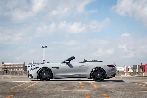 Фото дисков HRE 544C Черный сатин на Mercedes-Benz SL (R232)