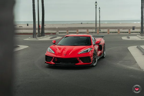 Фото дисков Vossen EVO-1 (3-Piece) Глянцевый графит на Chevrolet Corvette C8