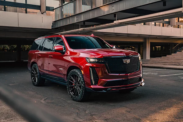 Фото дисков Vossen HF6-1 Черный глянец на Cadillac Escalade V
