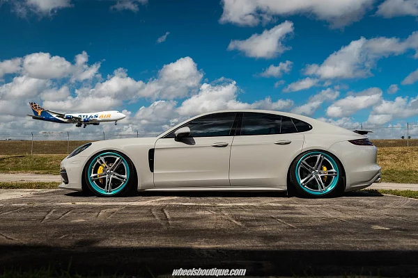 Фото дисков HRE S207H Сатиновый тонированный лак на Porsche Panamera II