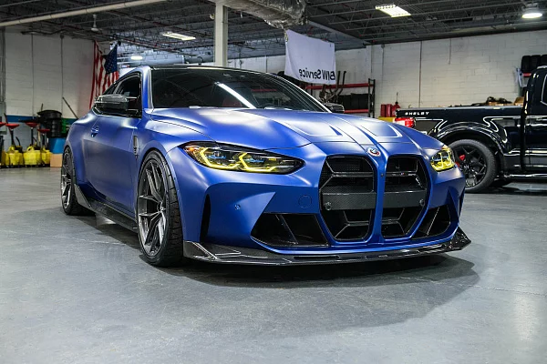 Фото дисков HRE FF21 Глянцевый графит на BMW 4/M4 (G22/G82)