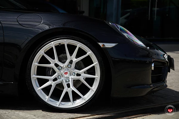 Porsche 718 Cayman