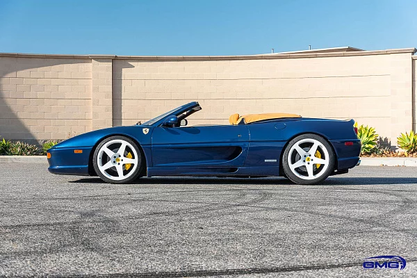 Фото дисков HRE 305M Белый глянец на Ferrari F355
