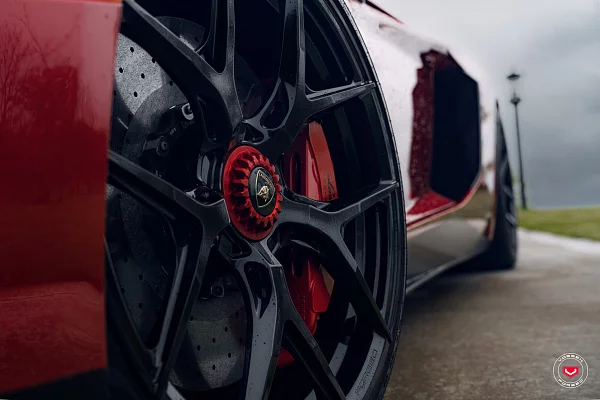 Фото дисков Vossen S21-01 Черный глянец на Lamborghini Aventador