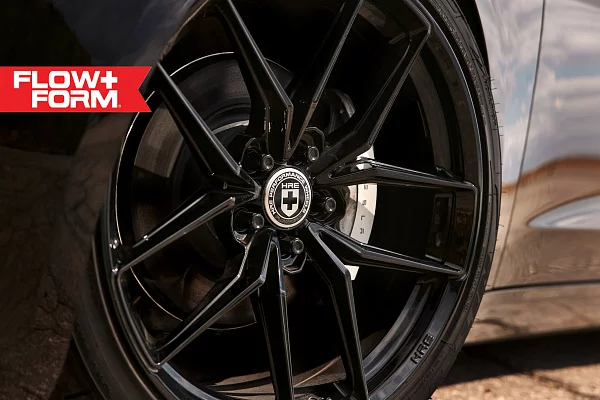 Фото дисков HRE FF21 Черный глянец на Tesla Model 3