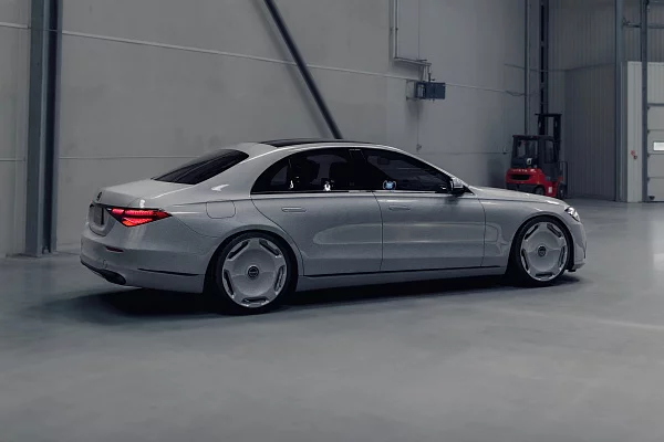 Фото дисков Brixton Forged LX13 Другой цвет на Mercedes-Benz S-Class (W223)