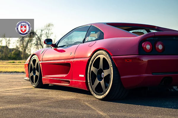 Фото дисков HRE 305M Черный сатин на Ferrari F355