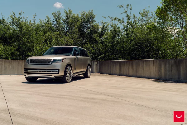 Фото дисков Vossen HF-8 Глянцевый лак на Range Rover V