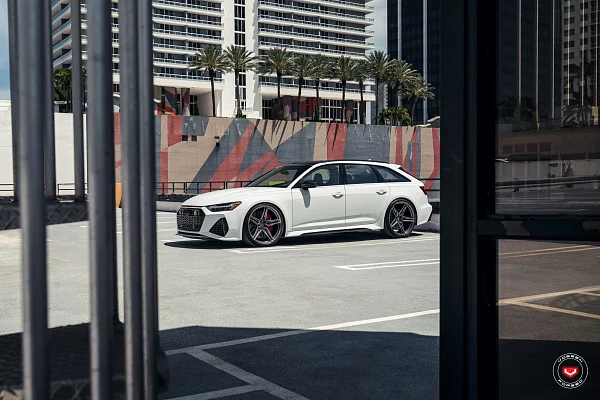Фото дисков Vossen EVO-1R Глянцевый темный лак на Audi A/RS 6 (C8)