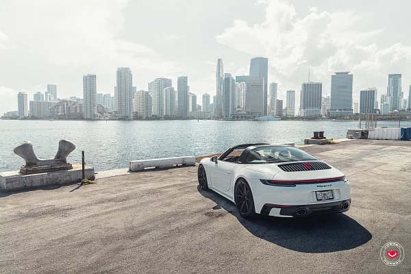 Фото дисков Vossen EVO-2 Черный сатин на Porsche 911 VIII