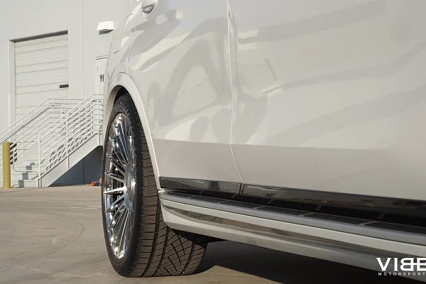 Фото дисков Vossen HF-8 Глянцевый лак на BMW X7 (G07)