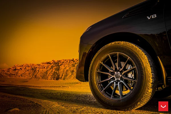 Фото дисков Vossen HF6-1 Глянцевый темный лак на Nissan Patrol VII