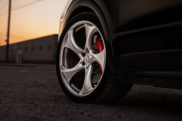 Фото дисков HRE 522M Глянцевый лак на Porsche Cayenne III
