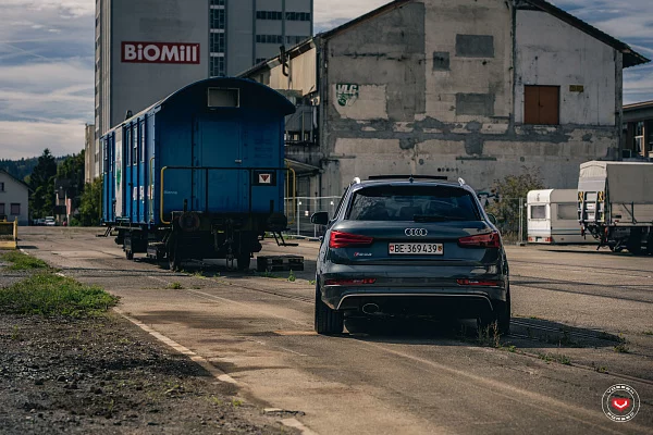 Фото дисков Vossen CG-202 Глянцевый лак на Audi Q3 (8U)