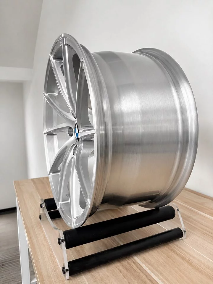 19" диски в стиле Ispiri FFR1D с брашированием
