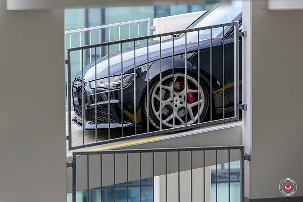 Фото дисков Vossen CG-205 Глянцевый лак на Audi A/RS 6 (C7)