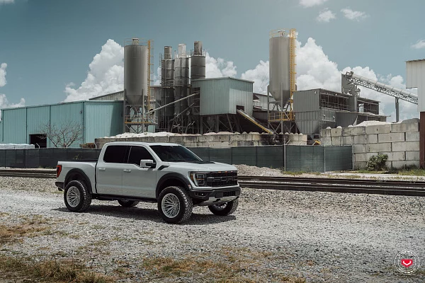 Фото дисков Vossen VFX-04 Глянцевый лак на Ford F-150 XIV