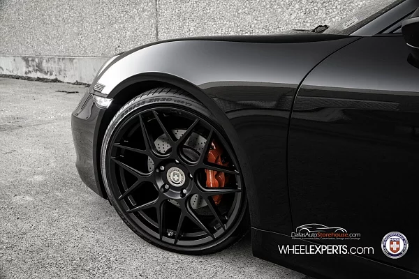 Фото дисков HRE FF01 Черный сатин на Porsche Cayman II
