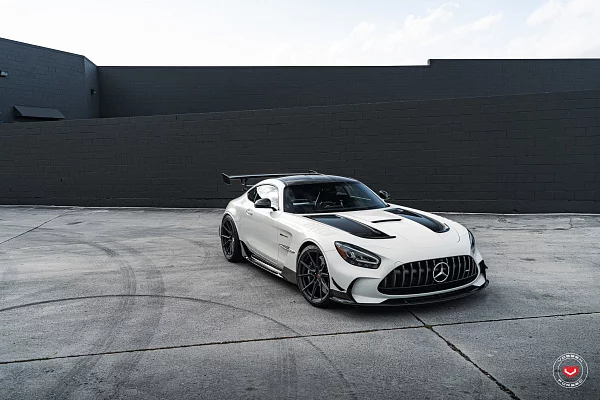 Фото дисков Vossen EVO-2R Черный сатин на Mercedes-Benz AMG GT I