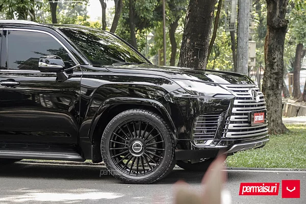 Фото дисков Vossen HF-8 Черный глянец на Lexus LX IV