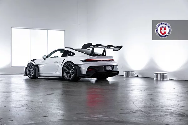 Фото дисков HRE R101 Lightweight Сатиновый темный лак на Porsche 911 VIII