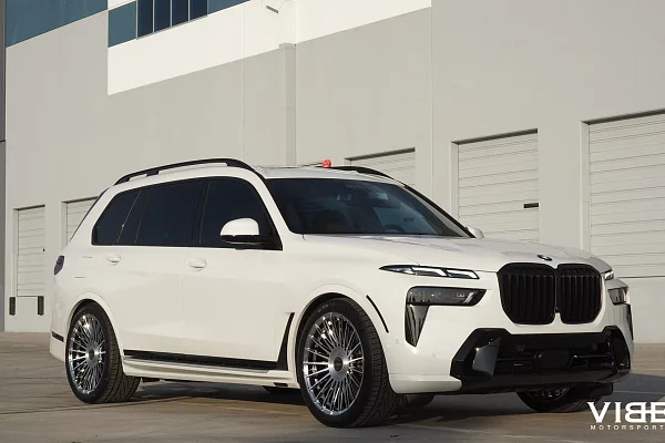Фото дисков Vossen HF-8 Глянцевый лак на BMW X7 (G07)