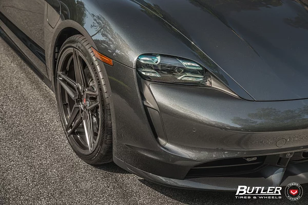 Фото дисков Vossen EVO-1 Глянцевый темный лак на Porsche Taycan I