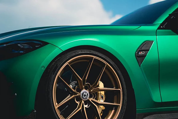 Фото дисков HRE FF21 Глянцевое темное золото на BMW 3/M3 (G2x/G80)