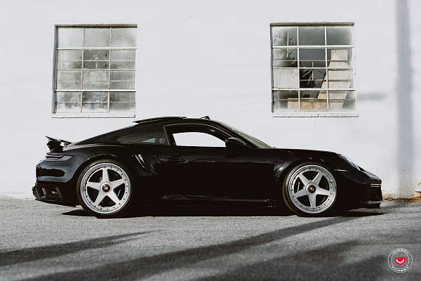 Фото дисков Vossen GEN-01 (3-Piece) Сатиновый тонированный лак на Porsche 911 VIII