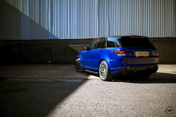 Фото дисков Vossen UV-1 Серебро на Range Rover Sport II