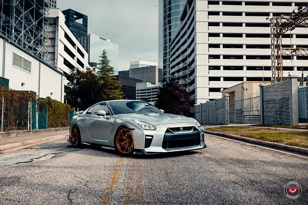 Фото дисков Vossen S21-01 Глянцевая темная медь на Nissan GT-R