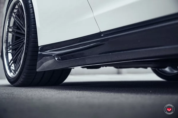 Фото дисков Vossen VPS-5 (3-Piece) Глянцевый темный лак на Nissan GT-R
