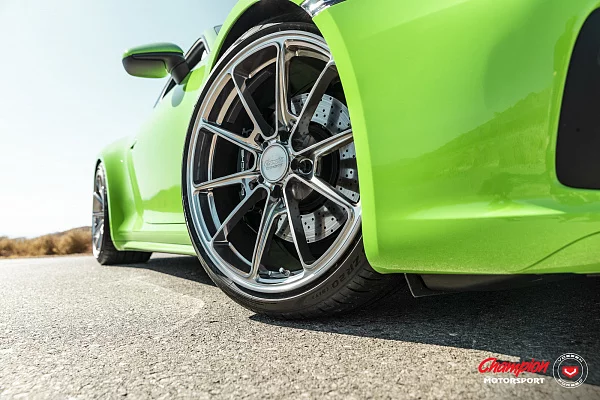Фото дисков Vossen RS92 Полированный лак на Porsche 911 VIII