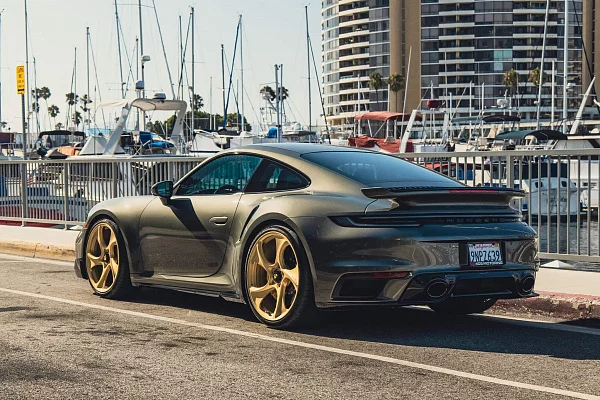Фото дисков HRE 522M Сатиновое золото на Porsche 911 VIII