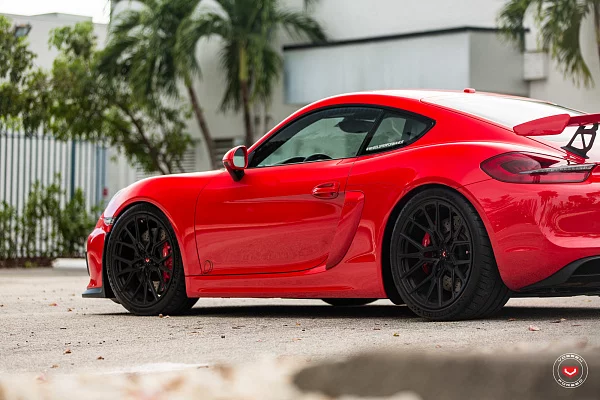 Porsche 718 Cayman