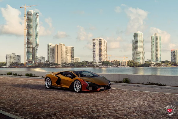 Фото дисков Vossen VPS-2 (3-Piece) Глянцевый лак на Lamborghini Revuelto