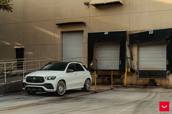 Фото дисков Vossen HF-8 Глянцевый лак на Mercedes-Benz GLE II