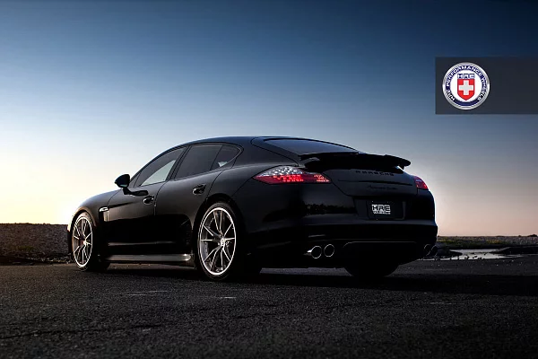 Фото дисков HRE S104 Глянцевый тонированный лак на Porsche Panamera I