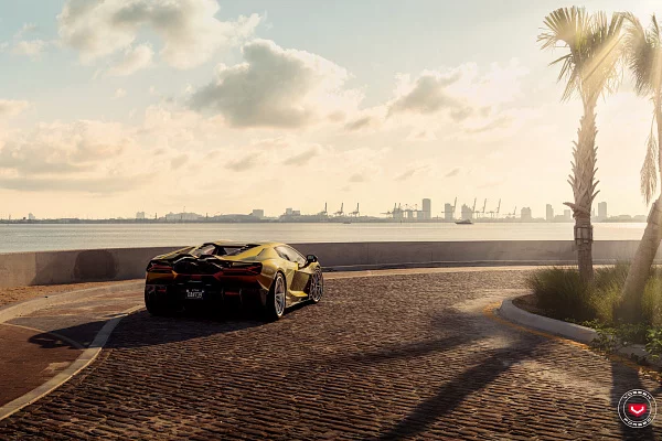 Фото дисков Vossen VPS-2 (3-Piece) Глянцевый лак на Lamborghini Revuelto