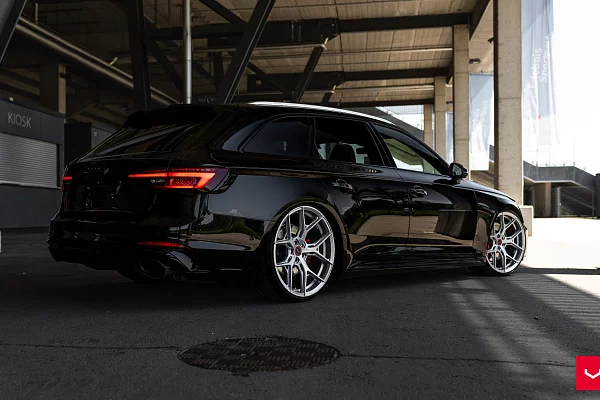 Audi RS4