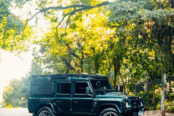 Фото дисков HRE HD188 Глянцевый тонированный лак на Land Rover Defender I